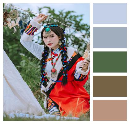 Traditional Clothes Dreamcatcher Mongolian Girl Image